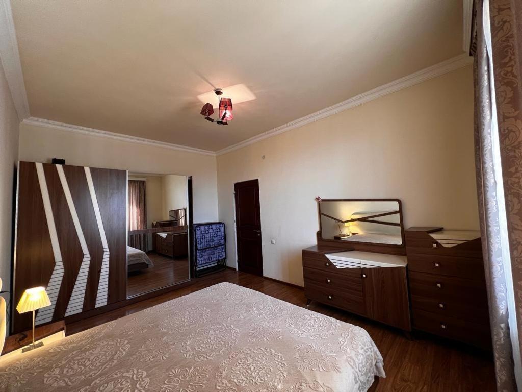 Sweet Home Erivan Exterior foto